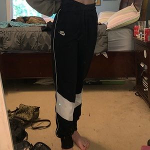 Retro Nike sweatpants